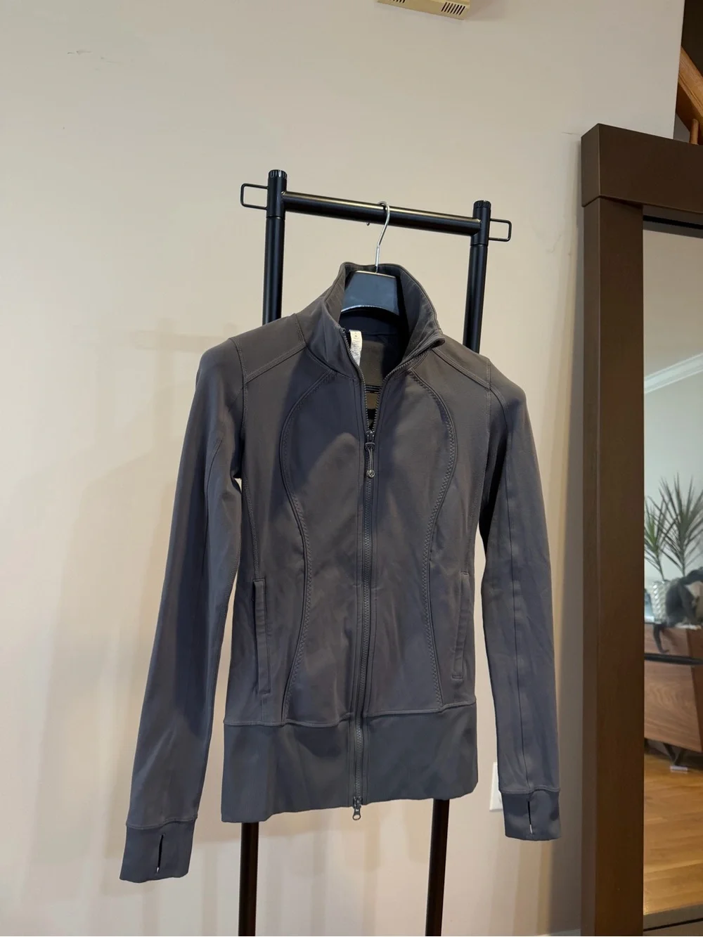 Lululemon In Stride Heather Gray Zip-Up Athletic Jacket